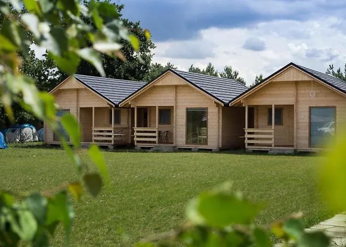 Drewniane Przystan Kajaczek Lodge