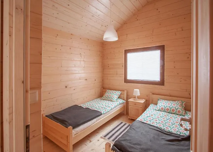 Drewniane Przystan Kajaczek Lodge